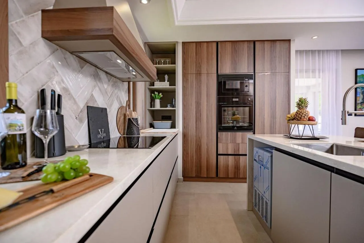 Luxury Villa Lipa Kate Garica 0*,